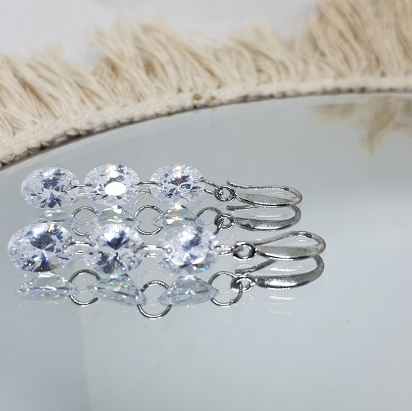 Swarovski Crystal Oval Drop Earrings - Picture 5 of 5